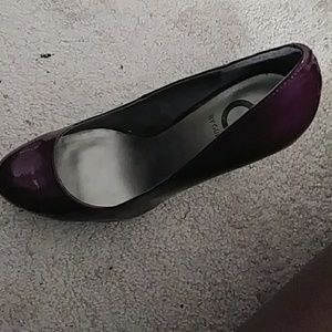 Guess heels
